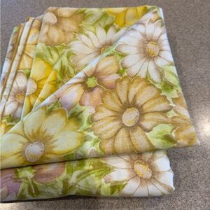 Twin flat Monticello Cannon Flower Power Daisy sheet 60s 70s vintage cottagecore